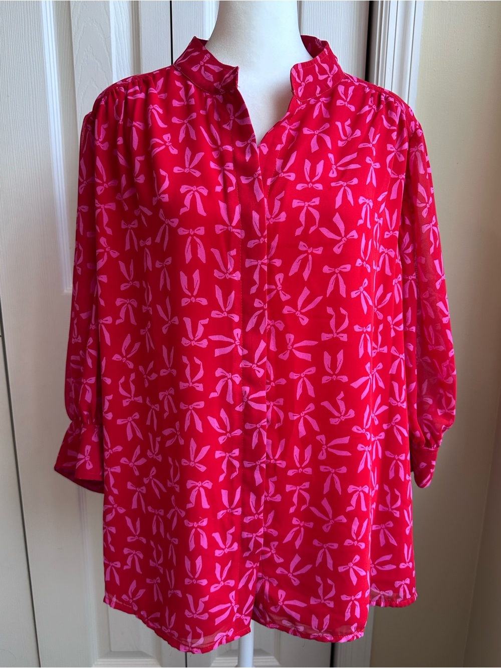 CeCe Red and Pink Bow-Print Blouse